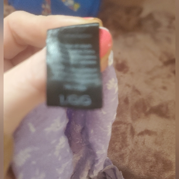 Tank top - Picture 2 of 5